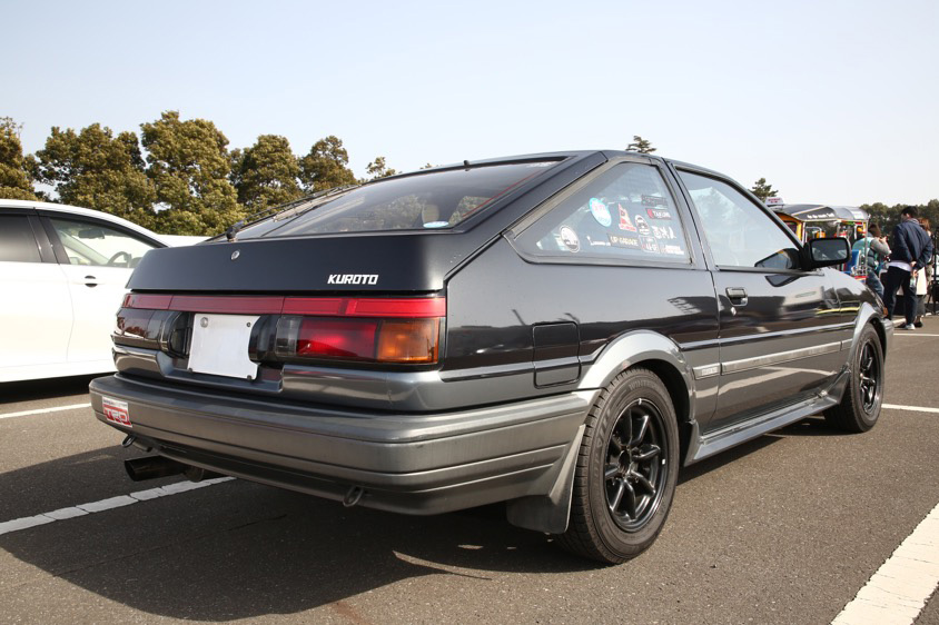 トヨタ・スプリンタートレノ(AE86) リア