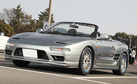 背中でエンジン音を感じるMRライフ