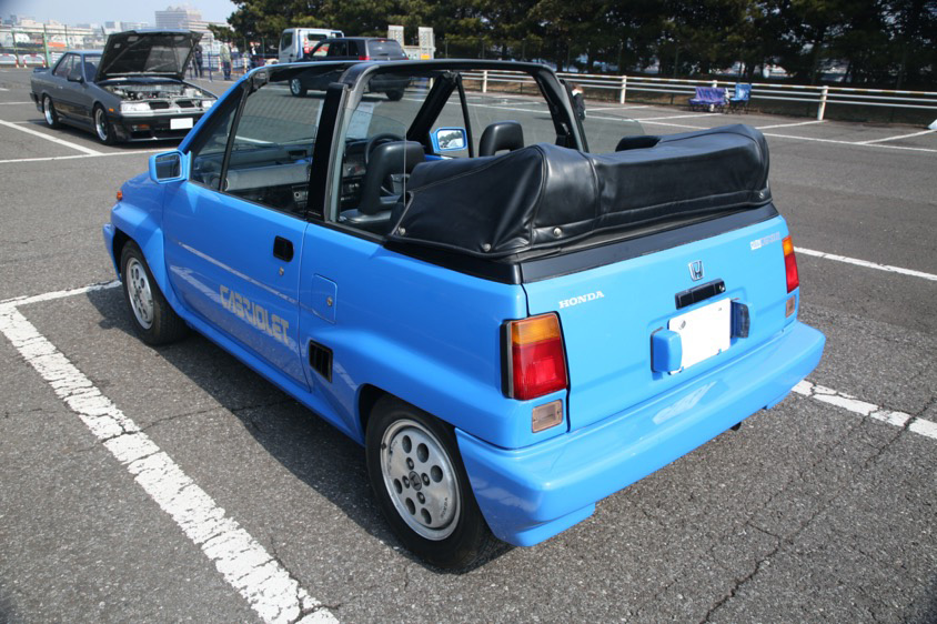 ホンダ・シティ（E-FA） リアビュー