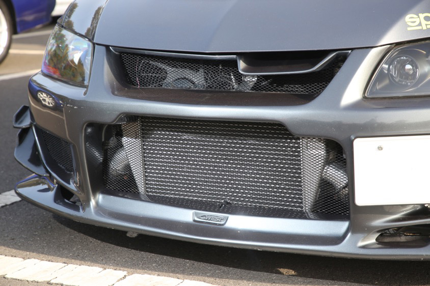 三菱・ランサーエボリューションVIII(CT9A) フロントバンパー