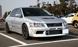 普段使いも便利な三菱の4ドアターボたち