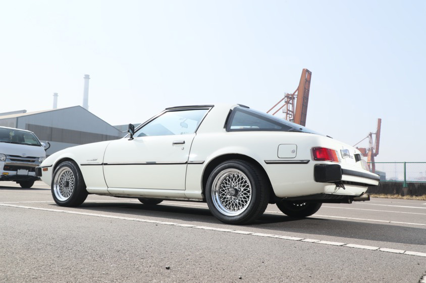 マツダ・サバンナRX-7(SA22C) リア