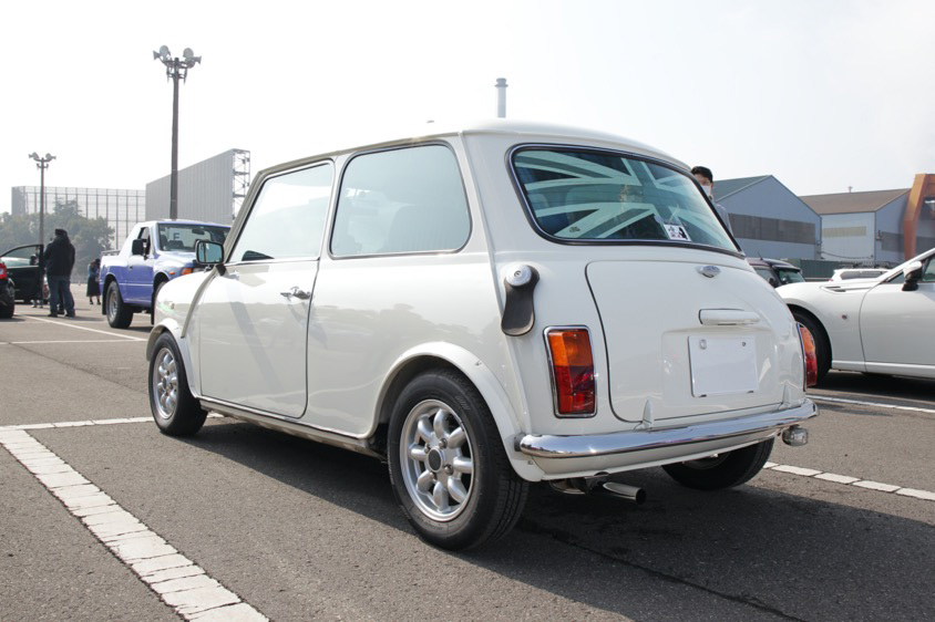 ローバー・ミニ(XN12A) リア