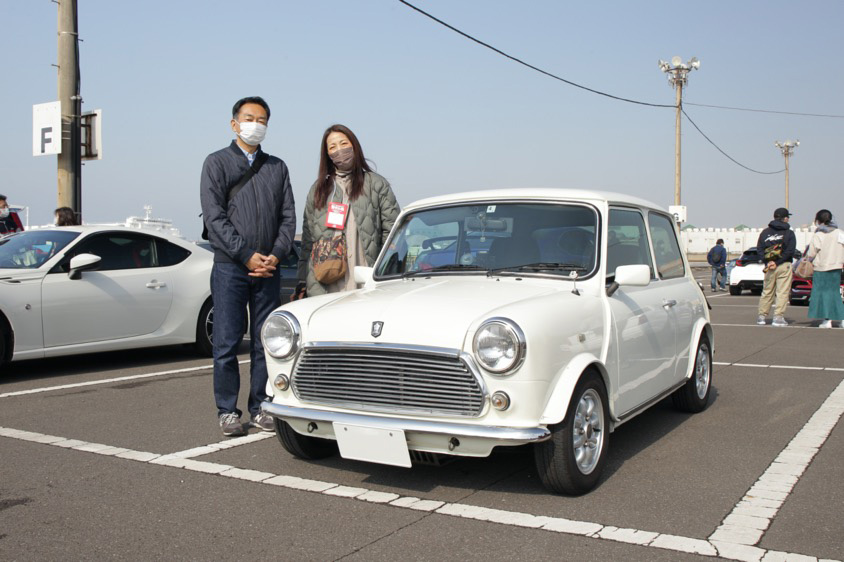 ローバー・ミニ(XN12A) ご夫婦との2ショット