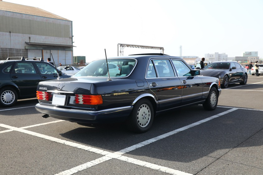 メルセデスベンツ・Sクラス（WDB126） リア