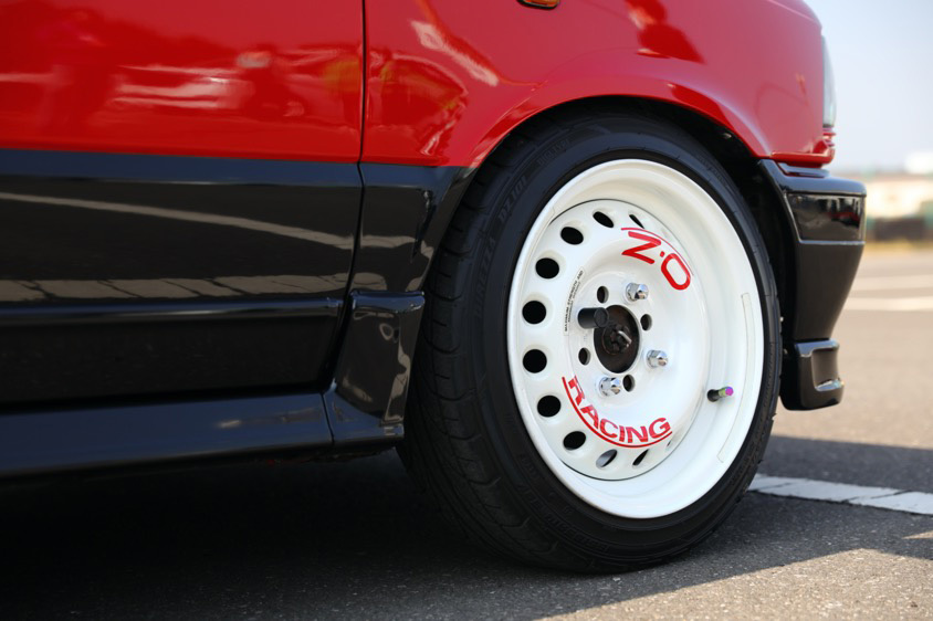 スズキ・アルトワークス（CA72V） ホイール