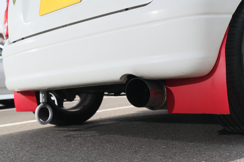 ダイハツ・ミラ（GD-L700V） マフラー