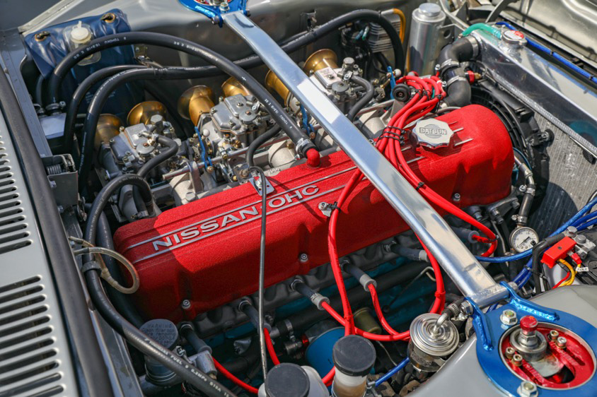 日産・スカイライン（KGC10） エンジンルーム