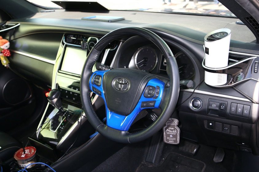 トヨタ・ハリアー(60W) インテリア
