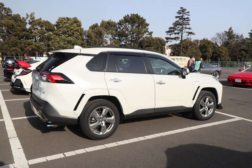 トヨタ・RAV4（AXAH54） リア