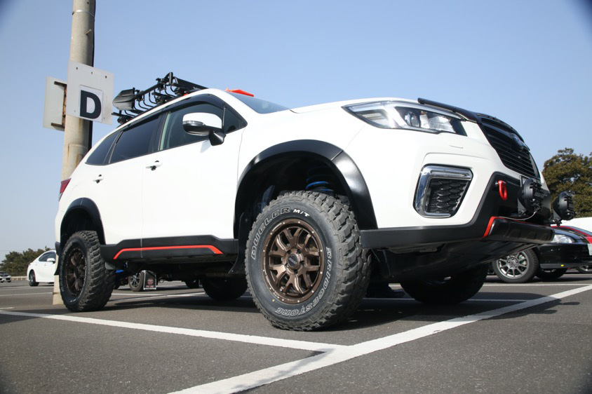 スバル・フォレスター（5BA-SK9） サイド＆フェンダー