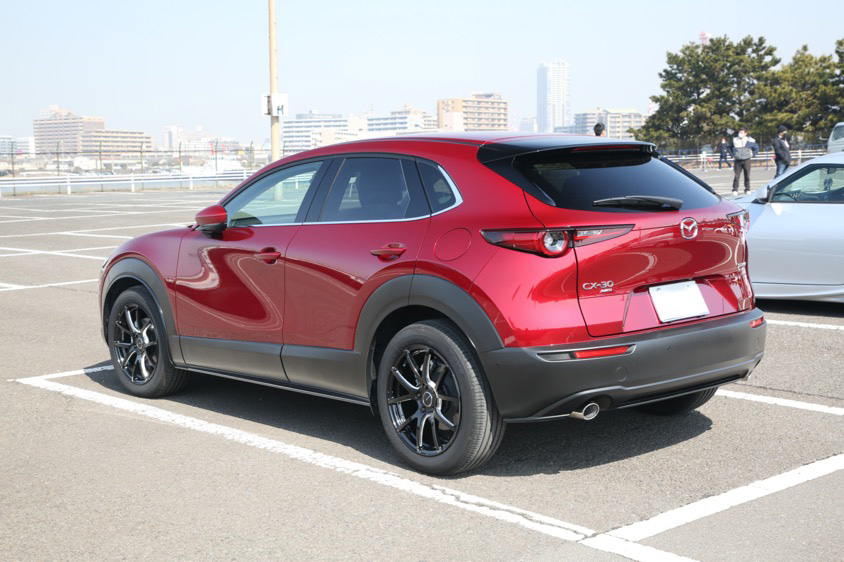 マツダ・CX30(DM8P) リア