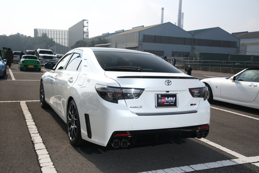 トヨタ・マークX(GRX133) リア