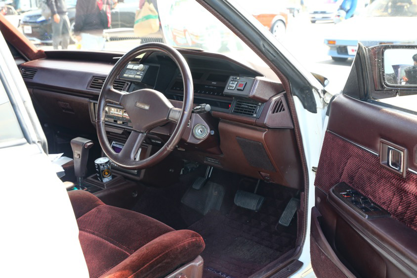 トヨタ・チェイサー（GX71） インテリア