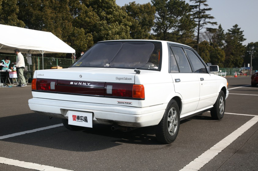 日産・サニー（B12） リア