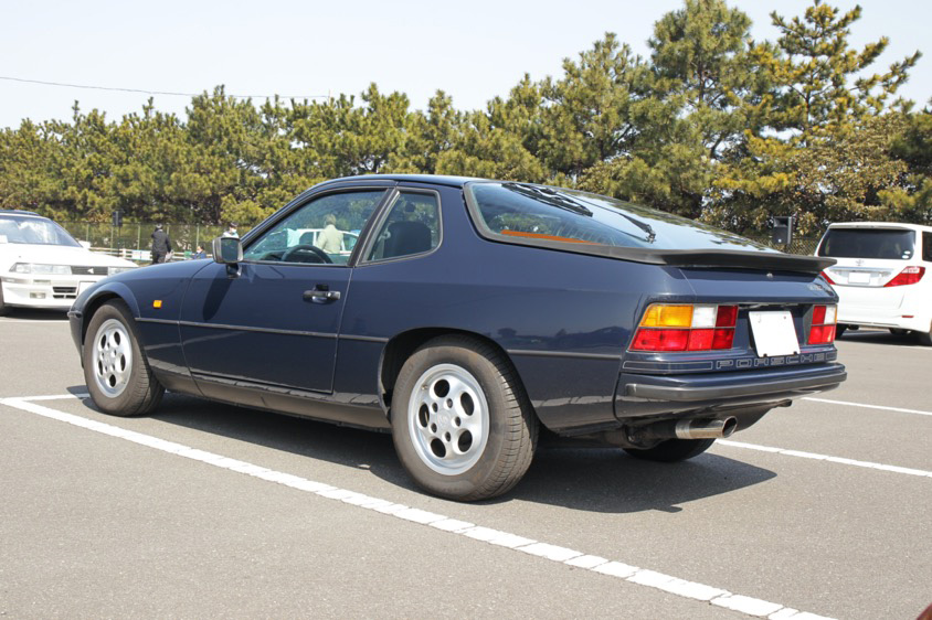 ポルシェ924（E-924） リア