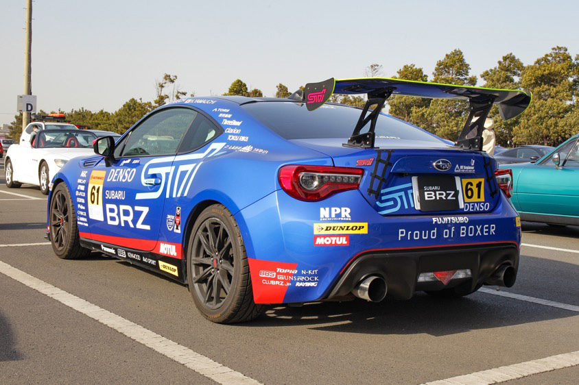 スバル・BRZ（ZC6） リア