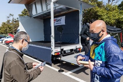 トラストさんのステッカープレゼント