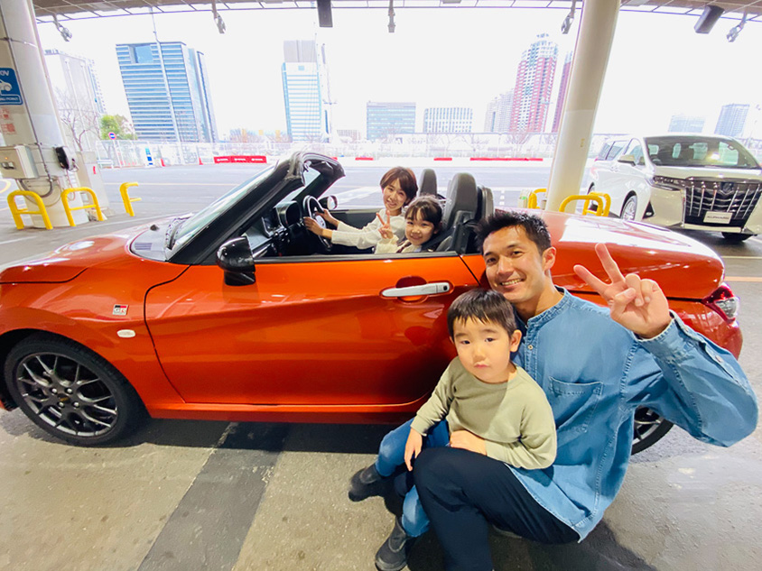 スマホ撮影レシピ クルマのテーマパークで家族の笑顔を撮ろう トヨタ自動車のクルマ情報サイト Gazoo