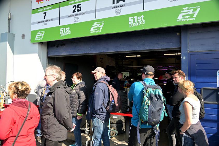 ニュルブルクリンク24時間の観客の様子