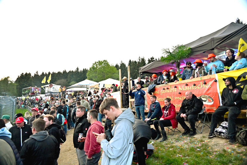 ニュルブルクリンクの北コースの飲食ブース