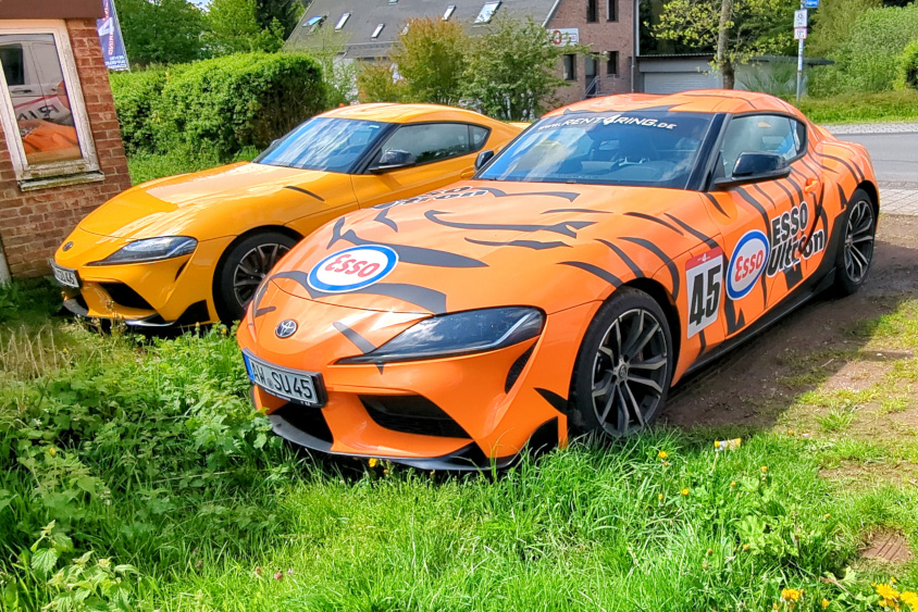 GRスープラのレーシングレンタカー