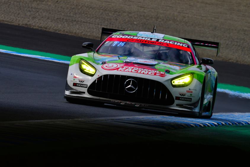 4号車　グッドスマイル 初音ミク AMG(谷口 信輝・片岡 龍也)