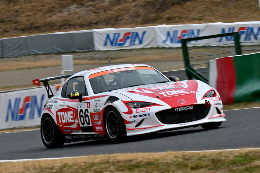 66号車 odula TONE MOTUL ROADSTER RF