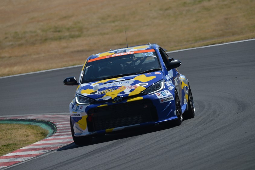 32号車　ORC ROOKIE GR Corolla H2 concept