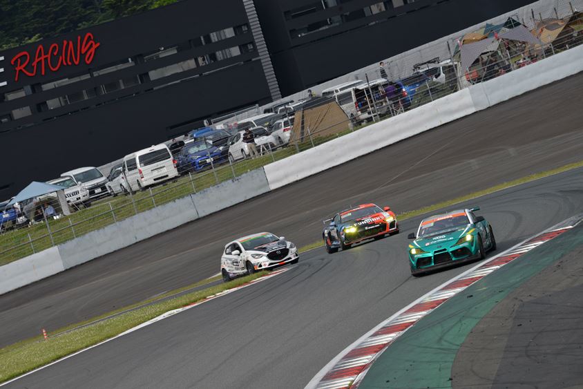 スーパー耐久　52号車埼玉トヨペット GB GR Supra GT4（山﨑学/吉田広樹/服部尚貴/川合孝汰/野中 誠太）