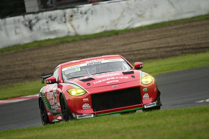 スーパー耐久　26号車TEAM ZEROONE　(raffinee 日産メカニックチャレンジZ GT4)