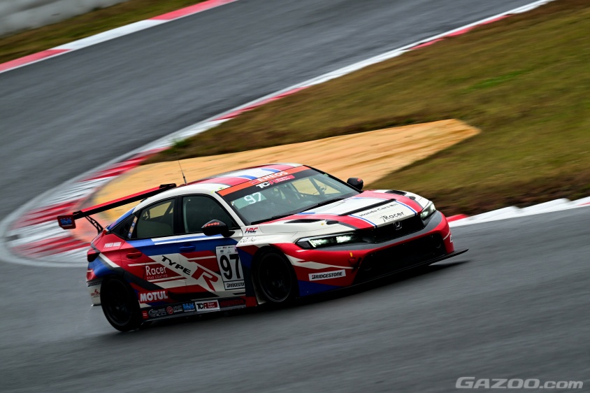 スーパー耐久　ST-TCR	97号車　Racer HFDP CIVIC　（遠藤光博、中野信治、小林崇志）
