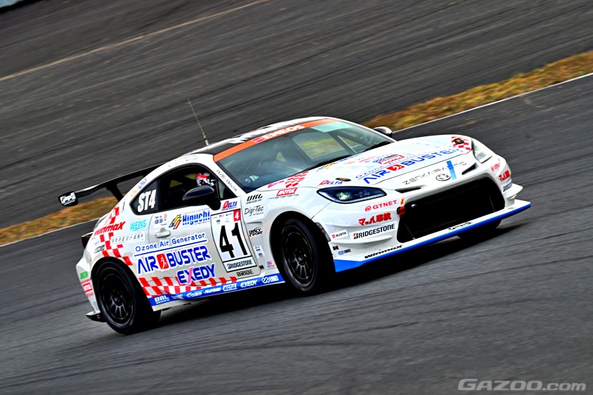 スーパー耐久　ST-3	39号車　エアバスター WINMAX RC350 TWS　（眞田拓海、伊藤鷹志、岡田衛、藤田真哉）