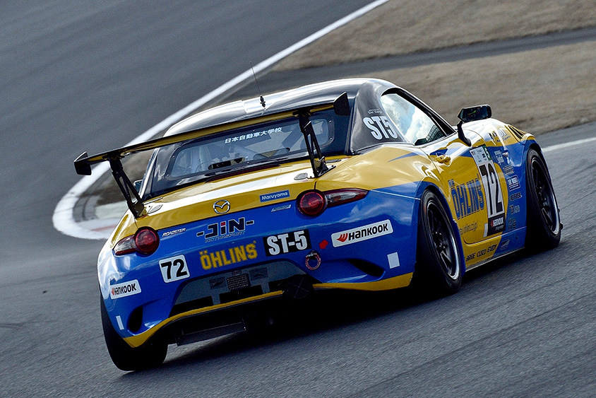 ST-5_NO.72_OHLINS Roadster NATS