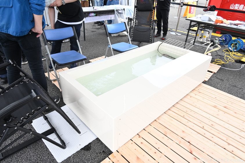 水素の抗酸化作用やアンチエイジング、免疫力アップなどの効能を、直に肌から吸収するための検証が行われている