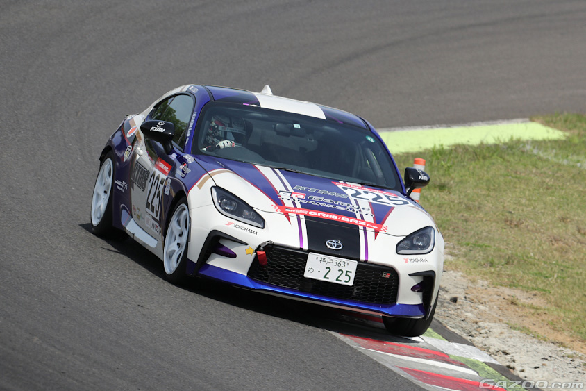 86/BRZ CupにはSUPER GTやスーパーフォーミュラでも活躍する平良響選手とともに参戦(c)TOYOTA GAZOO Racing