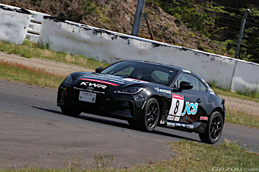 GR 86/BRZ Cup プロフェッショナルシリーズ 8号車 JCS GR 浦和美園 GR86 渡辺圭一選手(c)TOYOTA GAZOO Racing
