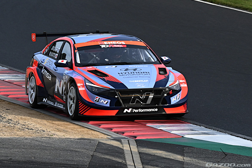 ST-TCRクラス 24号車 HYUNDAI