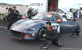 トヨタのメカニックがロードスターをメンテナンス!? 広島にこだわる「メイプル広島レーシングチーム」