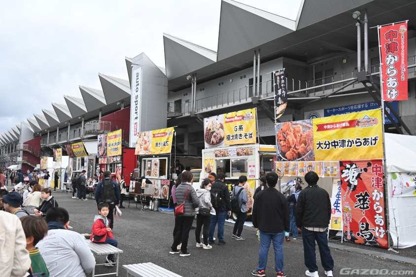 フジニックフェスティバルの出展ブース