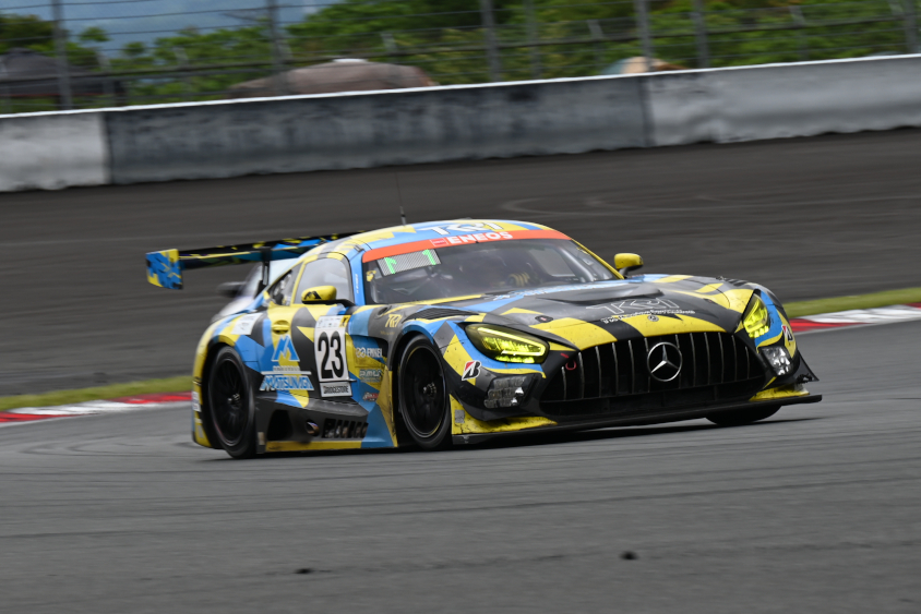 ST-X 23号車 TKRI松永建設AMG GT3