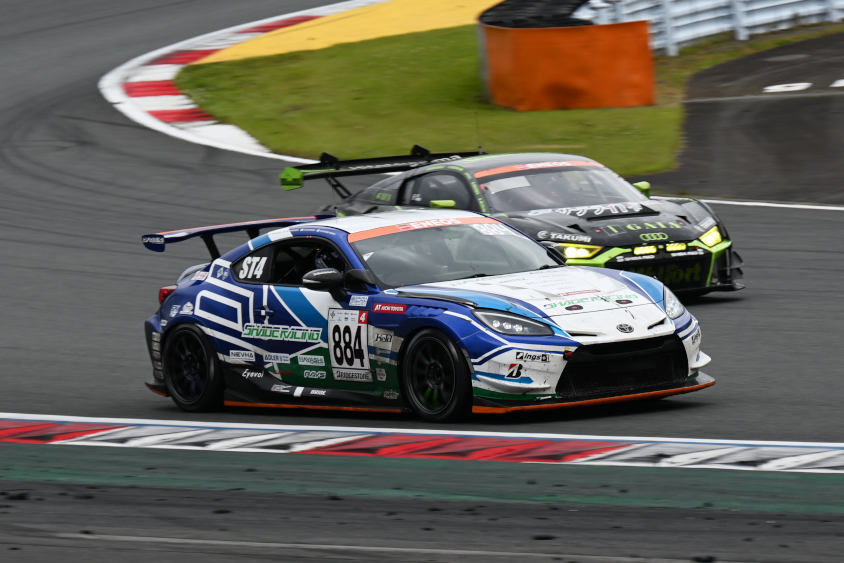 ST-4 884号車 シェイドレーシング GR86