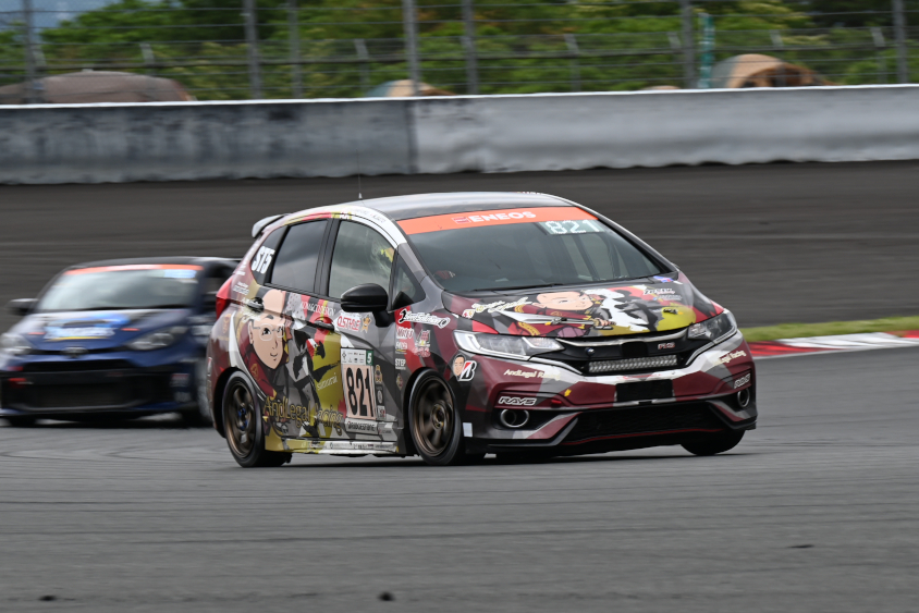 ST-5F 821号車 アンドリーガル Moty's Fit