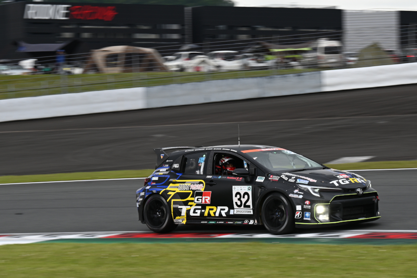 ST-Q 32号車 TGRR GR Corolla H2 concept