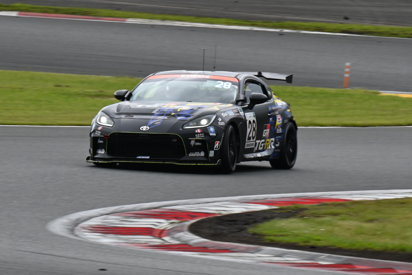 ST-Q 28号車 TGRR GR86 Future FR concept