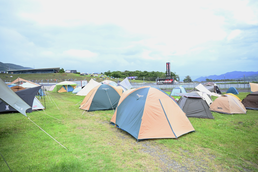 ⑲P20駐車場とアドバンコーナーの間のエリア