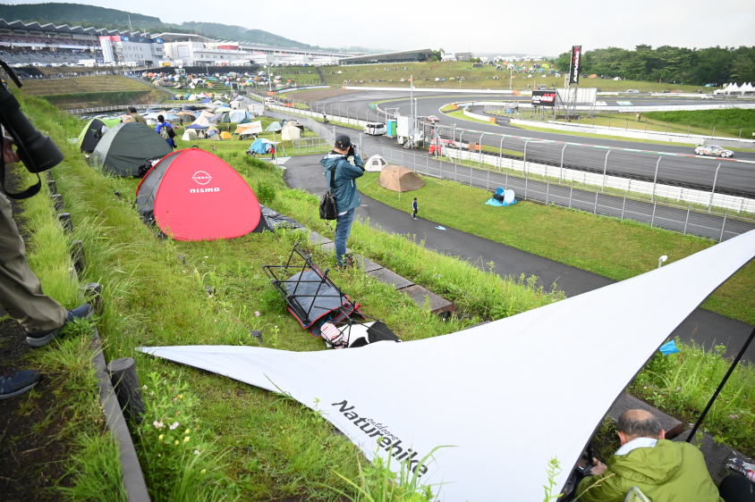 ⑳アドバンコーナー出口付近の小高いエリア