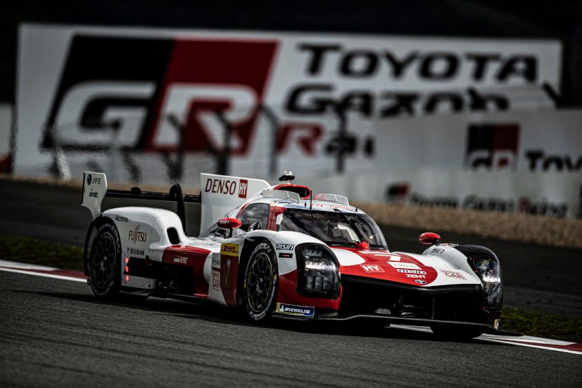 Wec第5戦富士 小林可夢偉駆るトヨタ7号車がポール獲得 8号車も2番手につけ3年ぶりの富士はトヨタがフロントロウ独占 トヨタ自動車のクルマ情報サイト Gazoo Wec第5戦富士 小林可夢偉駆るトヨタ7号車がポール獲得 8号車も2番手につけ3年ぶりの富士はトヨタがフロントロウ独占 トヨタ自動車のクルマ情報サイト Gazoo