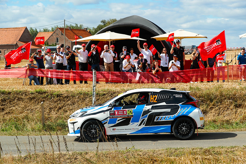 WRC第9戦ベルギー デモ走行した水素エンジンGRヤリス