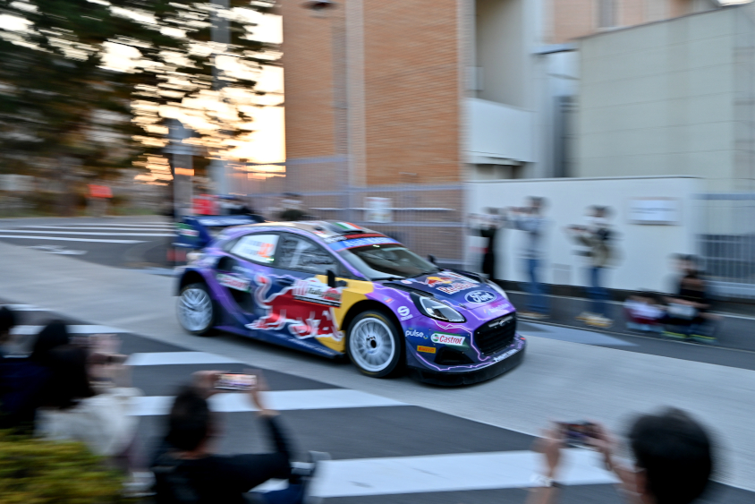 42号車 Mスポーツ・フォード・ワールドラリーチーム クレイグ・ブリーン/ジェームス・フルトン(岡崎SS)